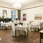 Отель Schloss Kartzow 4*