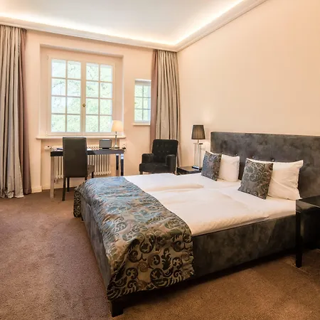 Schloss Kartzow 4* Потсдам