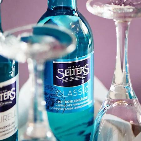 Schloss Kartzow 4* Poczdam