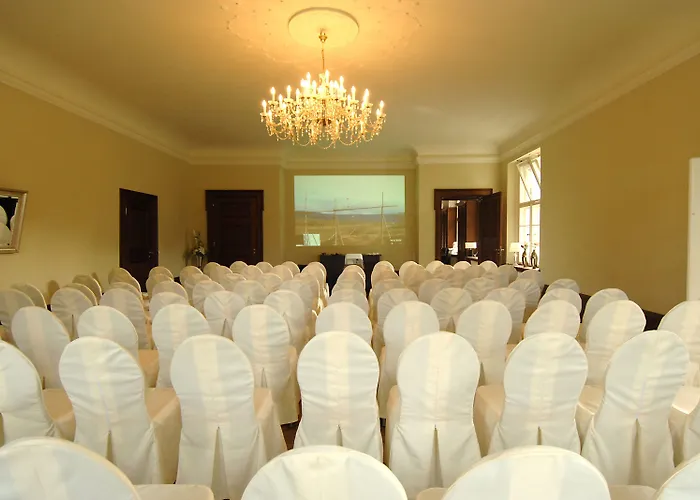 Schloss Kartzow Потсдам